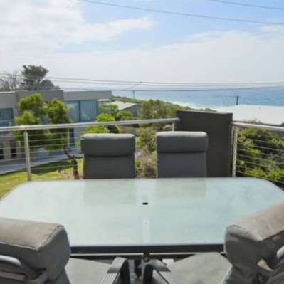 Photo: Surf And Bass Holiday Home Skenes Creek